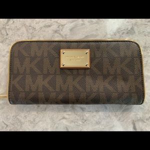 Michael Kors Brown Wallet